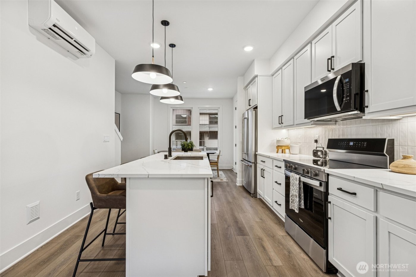 1192 Waterfall Way SE #1803, North Bend, WA 98045