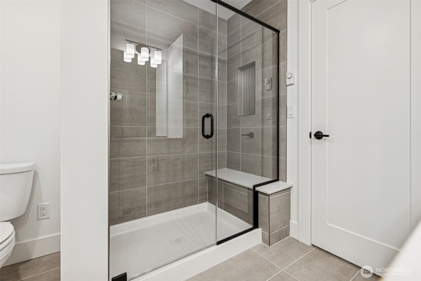 1192 Waterfall Way SE #1803, North Bend, WA 98045