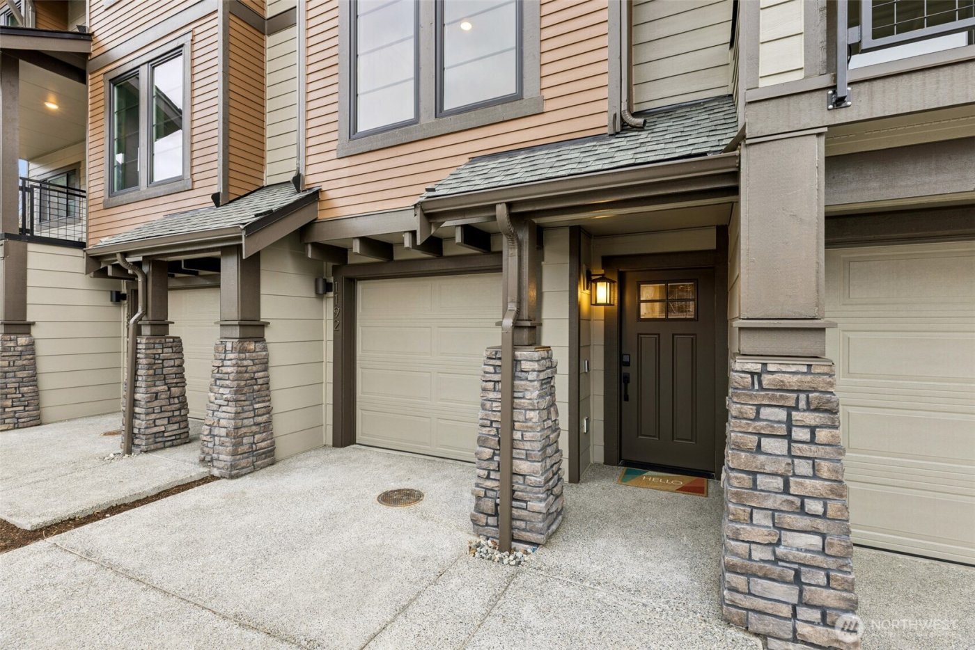 1192 Waterfall Way SE #1803, North Bend, WA 98045