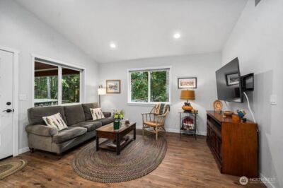 18603 Woodside Drive SE, Yelm, WA 98597 - Photo 5