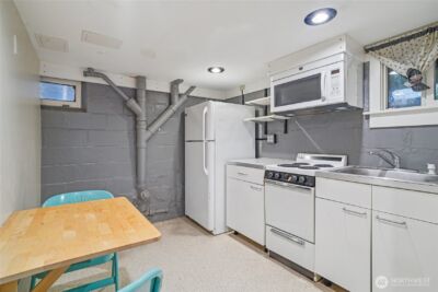 3913 3915 S Edmunds Street , Seattle, WA 98118 - Photo 31