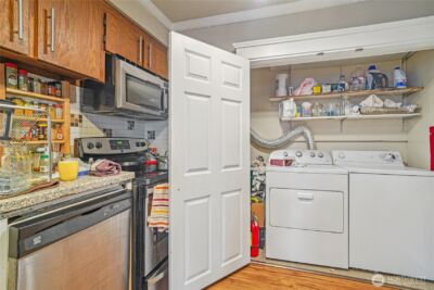 3913 3915 S Edmunds Street , Seattle, WA 98118 - Photo 9