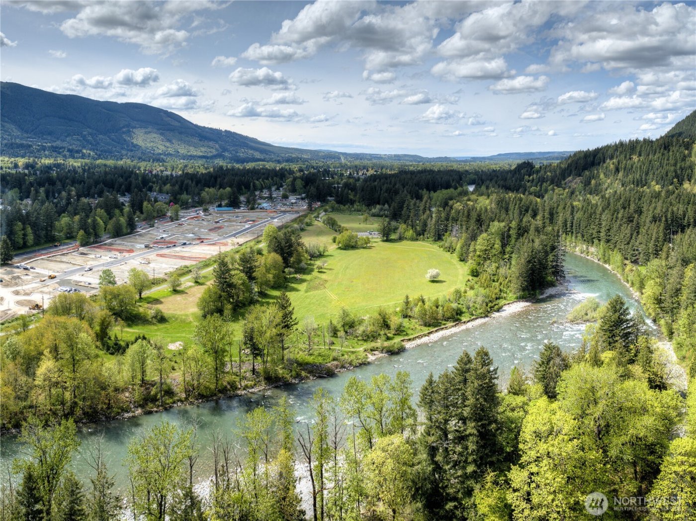 1195 Waterfall Way SE #1702, North Bend, WA 98045