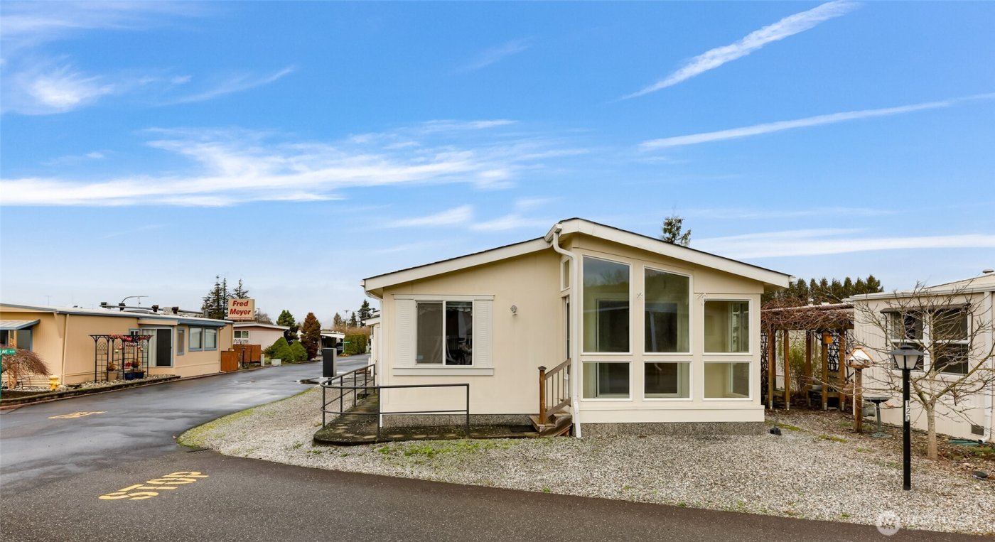 1200 Lincoln Street SW #120, Bellingham, WA 98229