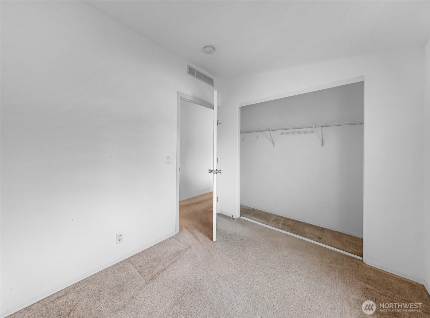 1200 Lincoln Street SW #120, Bellingham, WA 98229