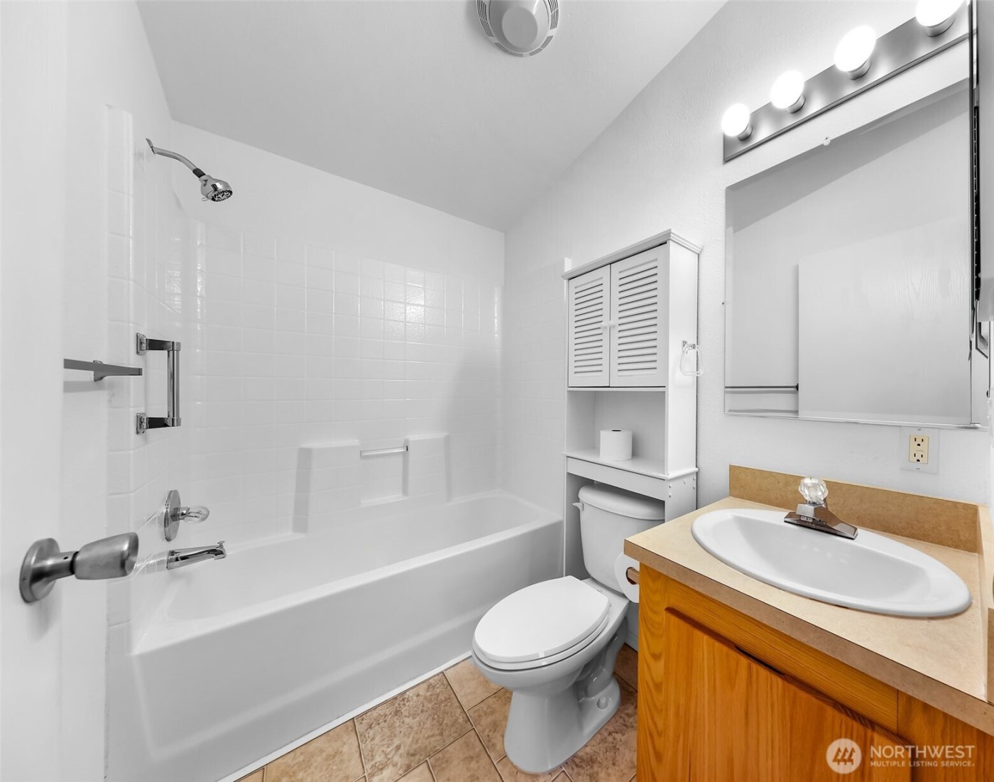 1200 Lincoln Street SW #120, Bellingham, WA 98229