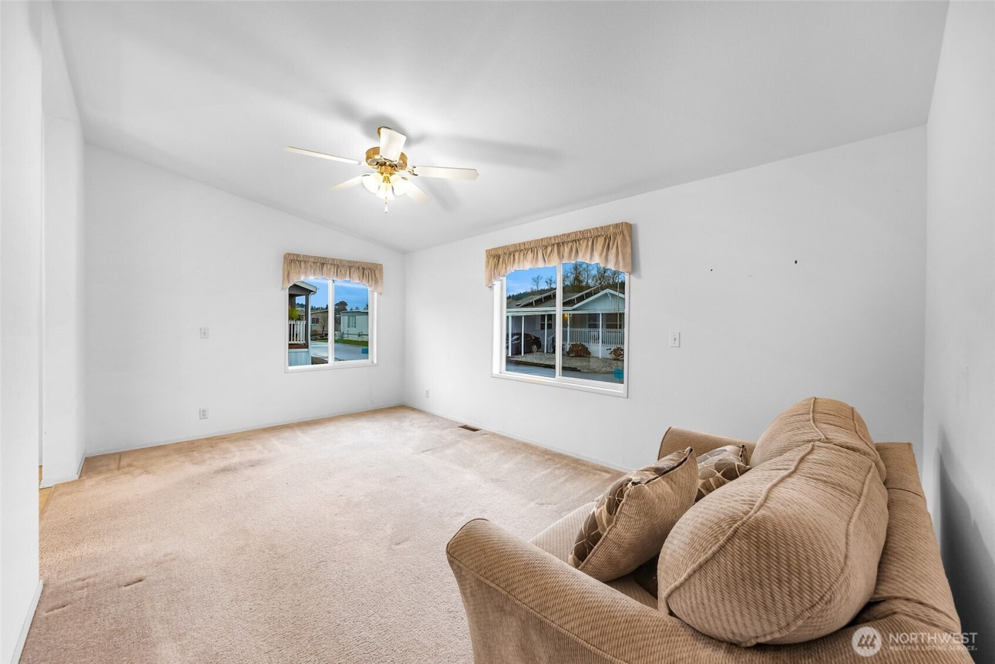 1200 Lincoln Street SW #120, Bellingham, WA 98229