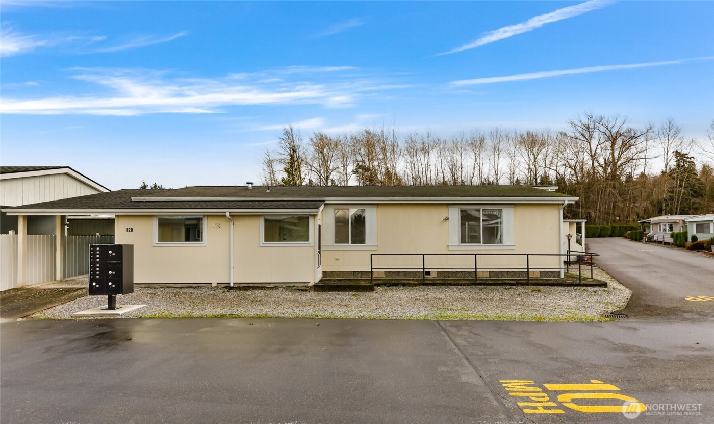 1200 Lincoln Street SW #120, Bellingham, WA 98229