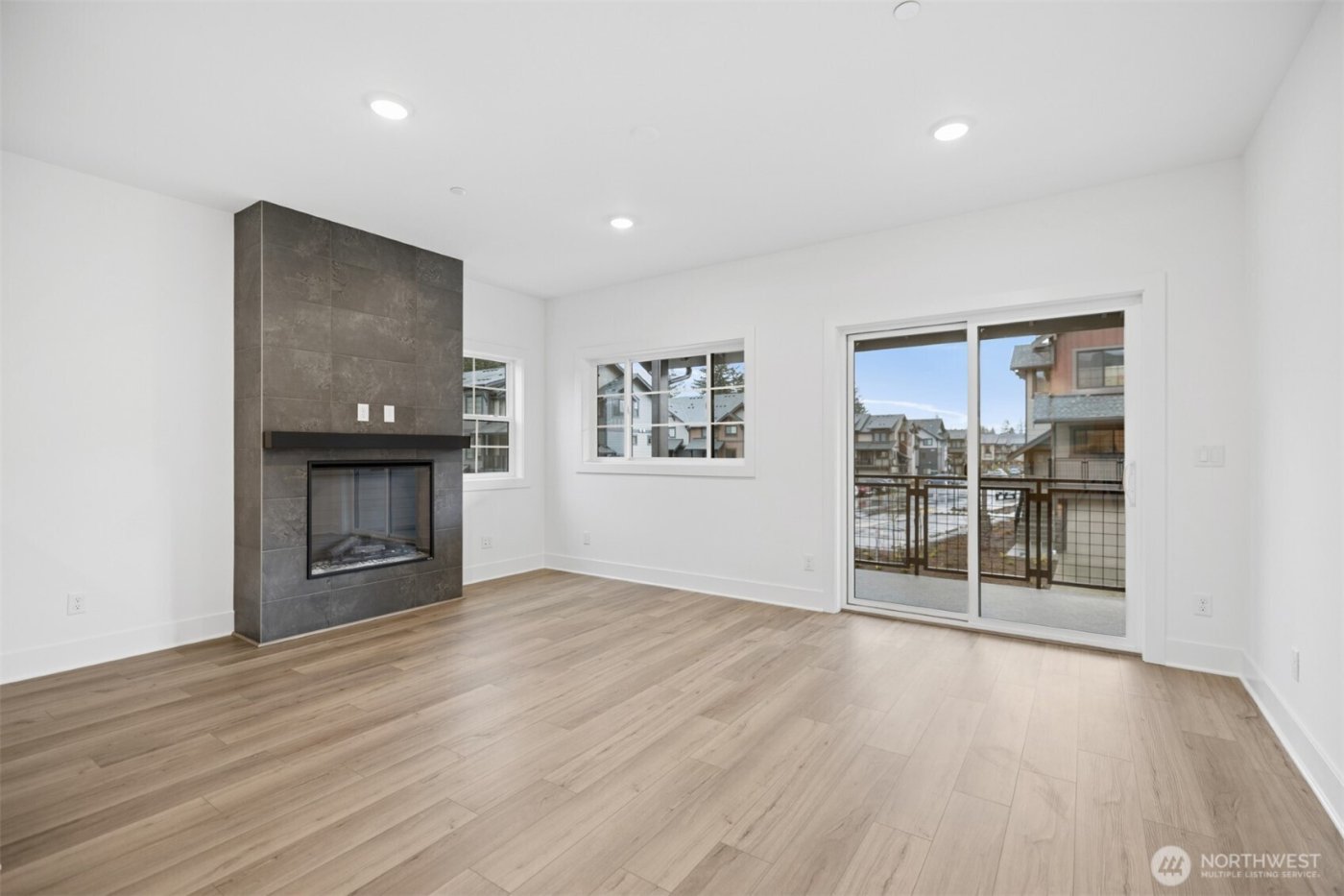 1196 Waterfall Way SE #1804, North Bend, WA 98045