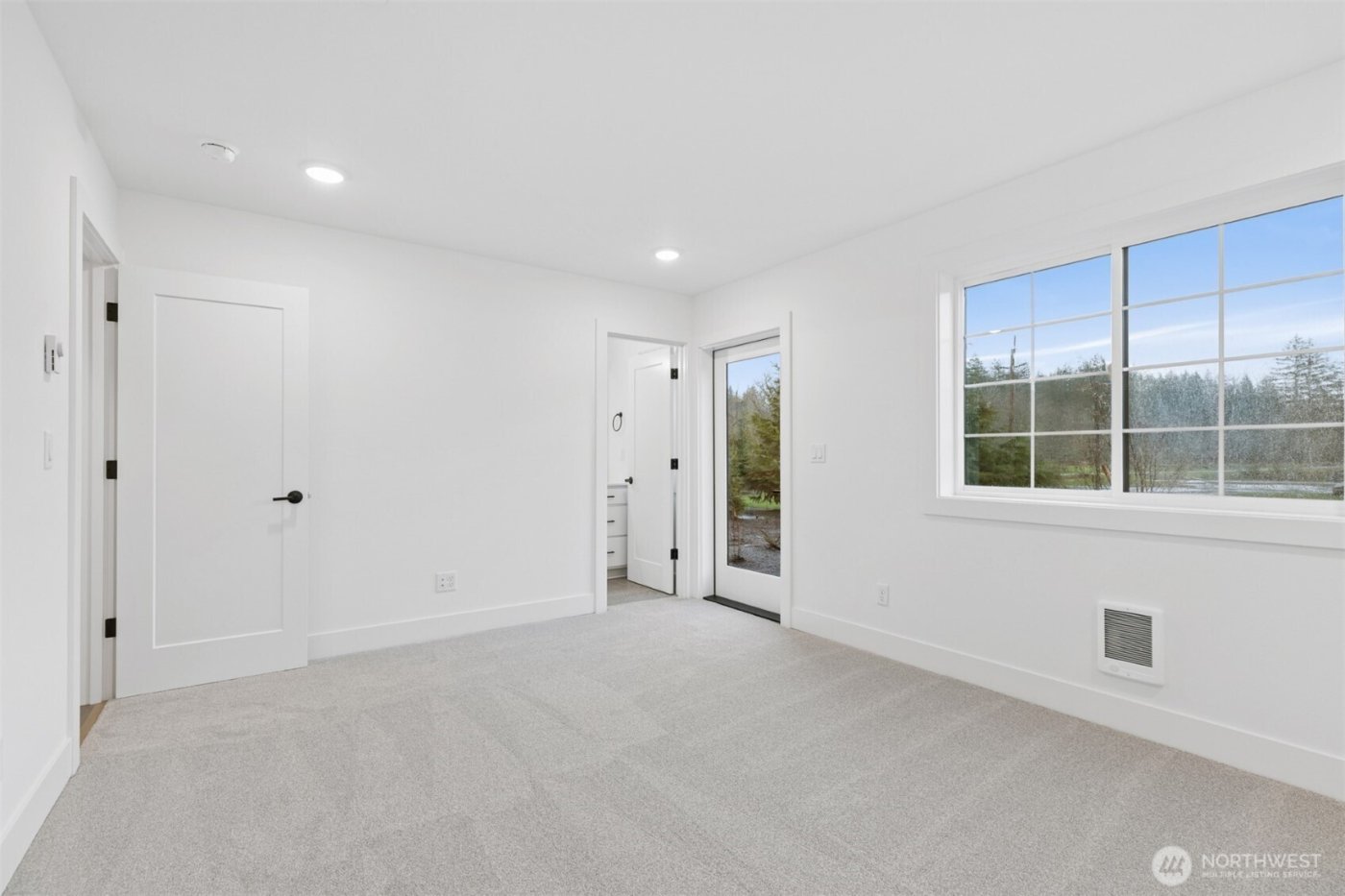 1196 Waterfall Way SE #1804, North Bend, WA 98045