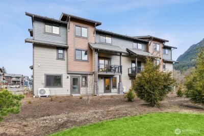 1196 Waterfall Way SE #1804, North Bend, WA 98045 - Photo 3
