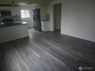 410 E Cherry Avenue , Ritzville, WA 99169 - Photo 2