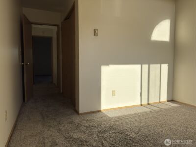 2826 NE 8th Street , Renton, WA 98056 - Photo 20