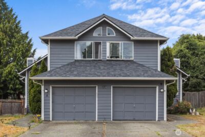 2826 NE 8th Street , Renton, WA 98056 - Photo 2