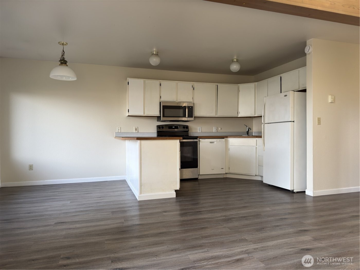 2826 NE 8th Street , Renton, WA 98056
