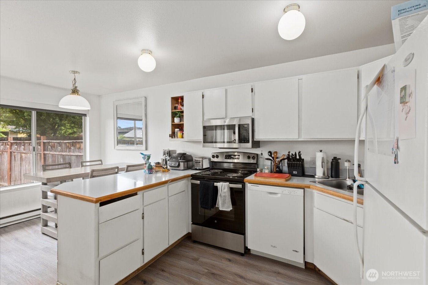 2826 NE 8th Street , Renton, WA 98056