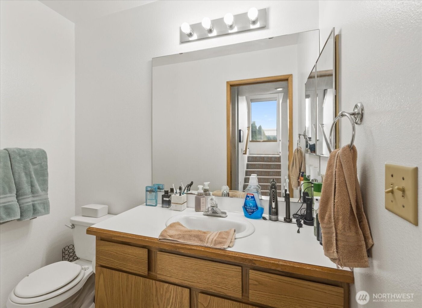 2826 NE 8th Street , Renton, WA 98056