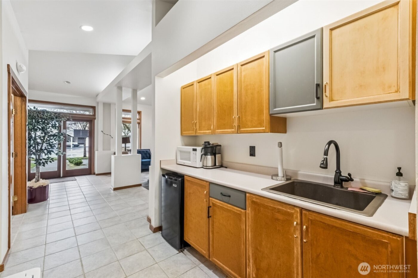 11130 SE 208th Street #A104, Kent, WA 98031