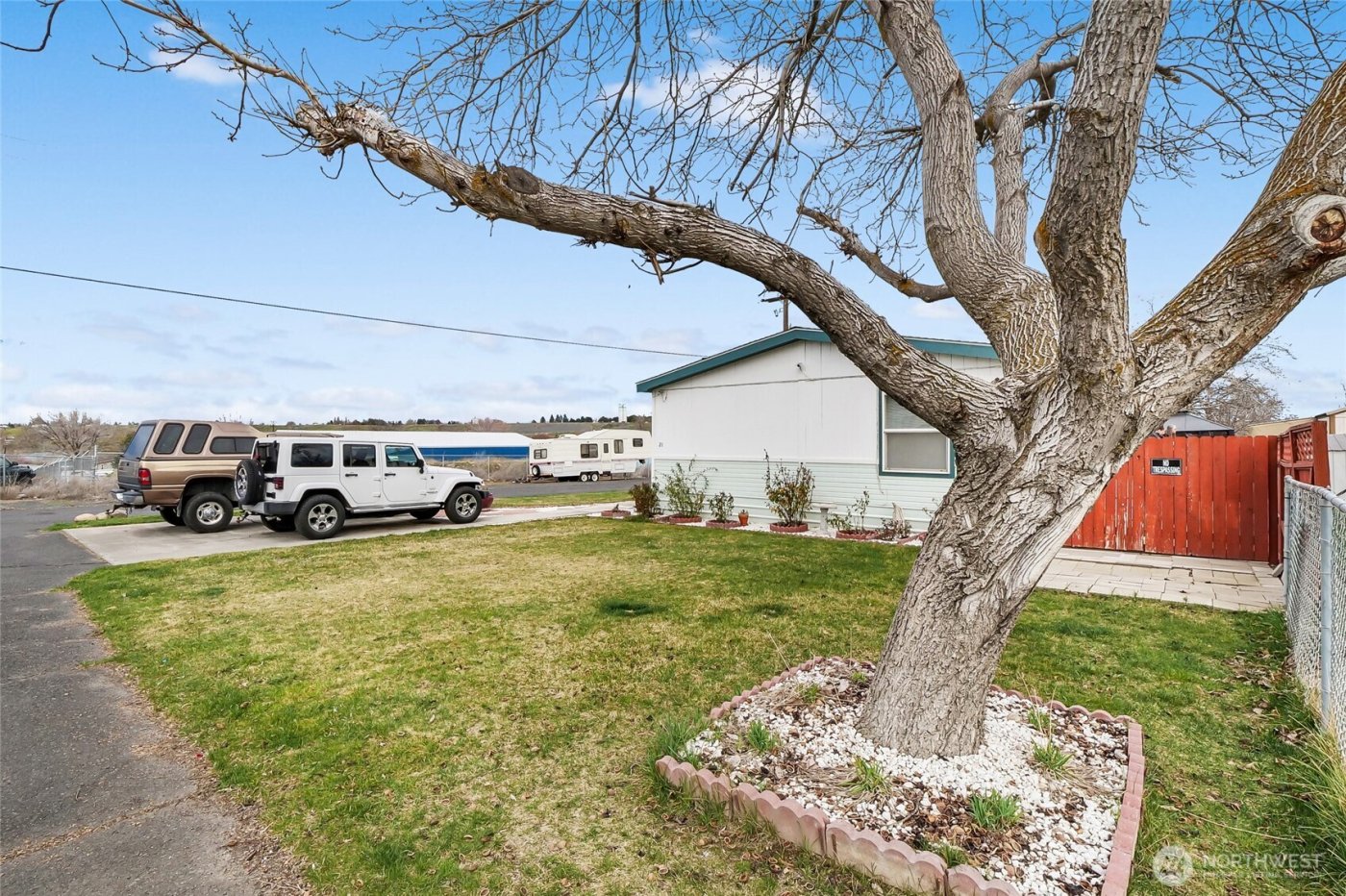 3057 Road H NE #21, Moses Lake, WA 98837