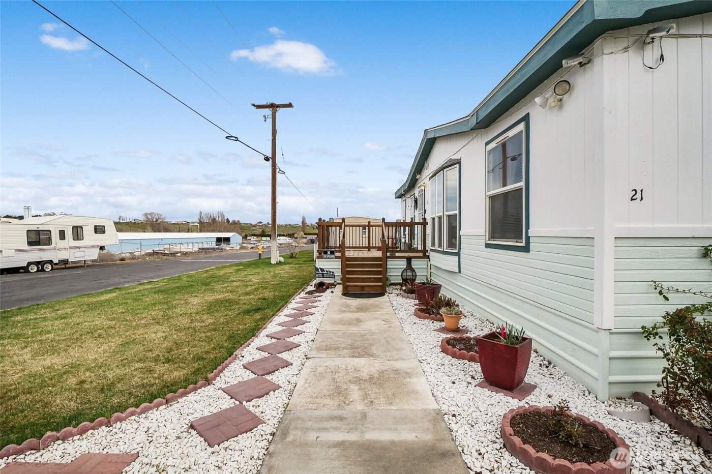 3057 Road H NE #21, Moses Lake, WA 98837