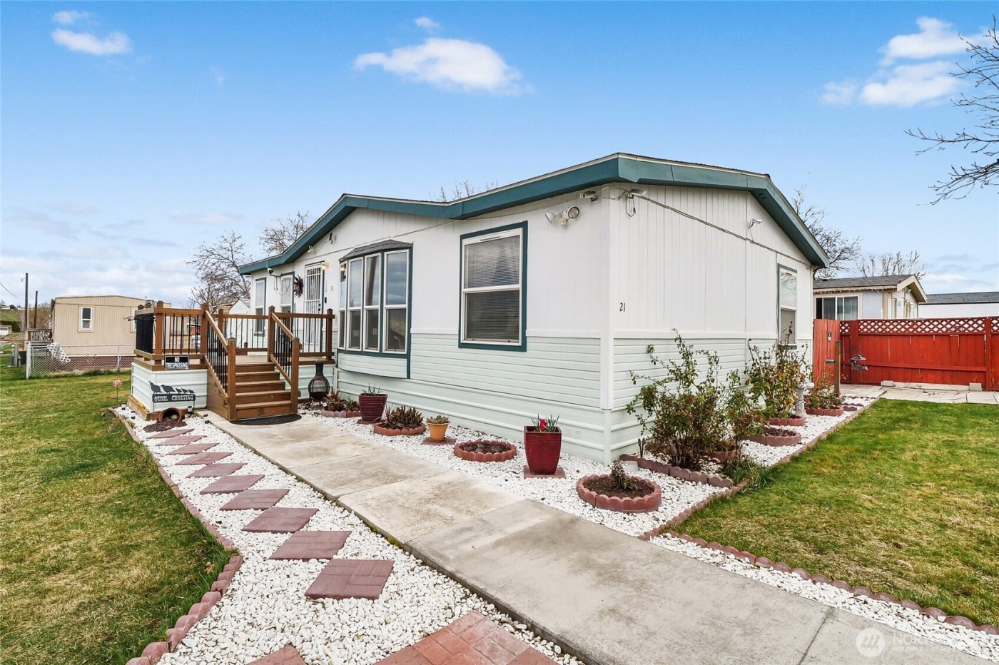 3057 Road H NE #21, Moses Lake, WA 98837