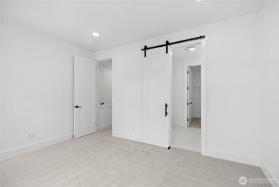12217 137th Place NE #2704, Redmond, WA 98052 - Photo 22