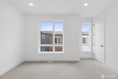 12217 137th Place NE #2704, Redmond, WA 98052 - Photo 23