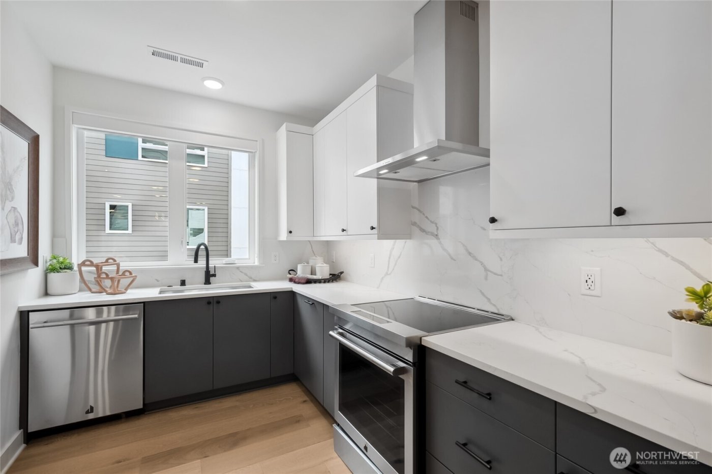 12217 137th Place NE #2704, Redmond, WA 98052