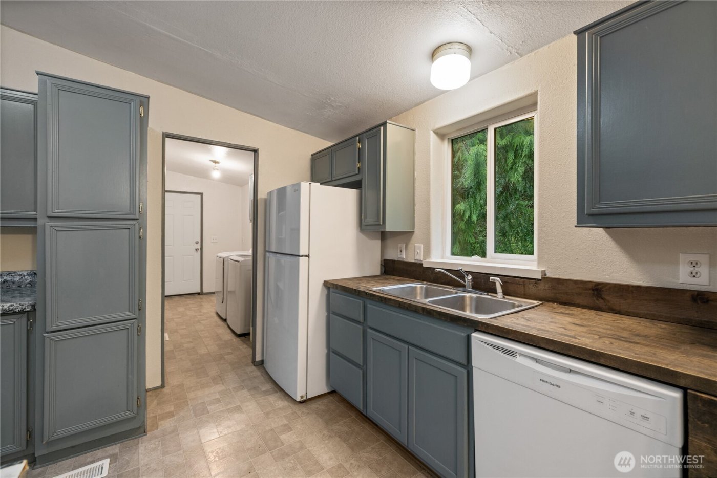 8341 Daphne Ct SE , Yelm, WA 98597