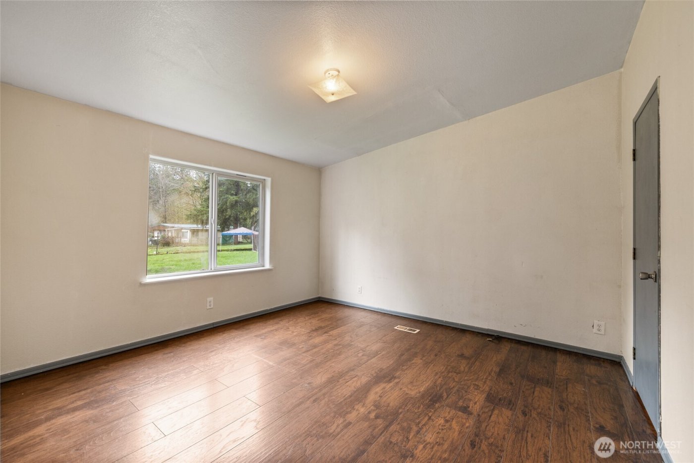 8341 Daphne Ct SE , Yelm, WA 98597