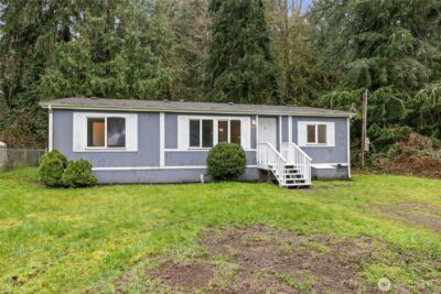 8341 Daphne Ct SE , Yelm, WA 98597 - Photo 2