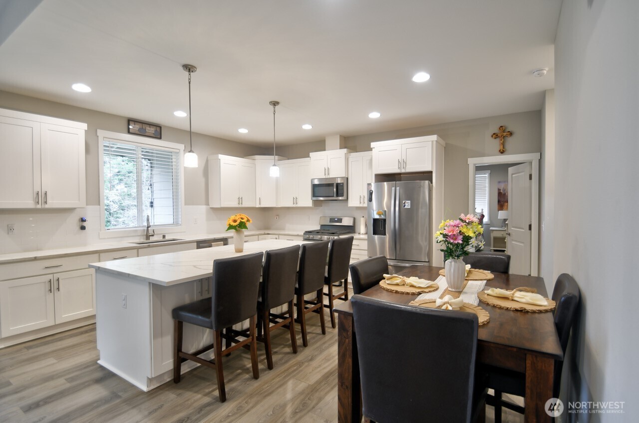 701 Myers Street SE, Rainier, WA 98576