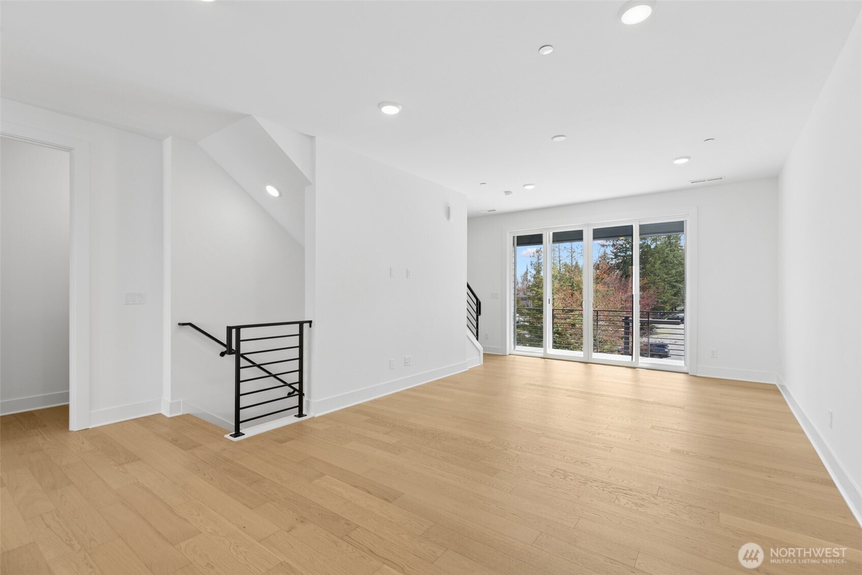 12201 137th Place NE #2502, Redmond, WA 98052