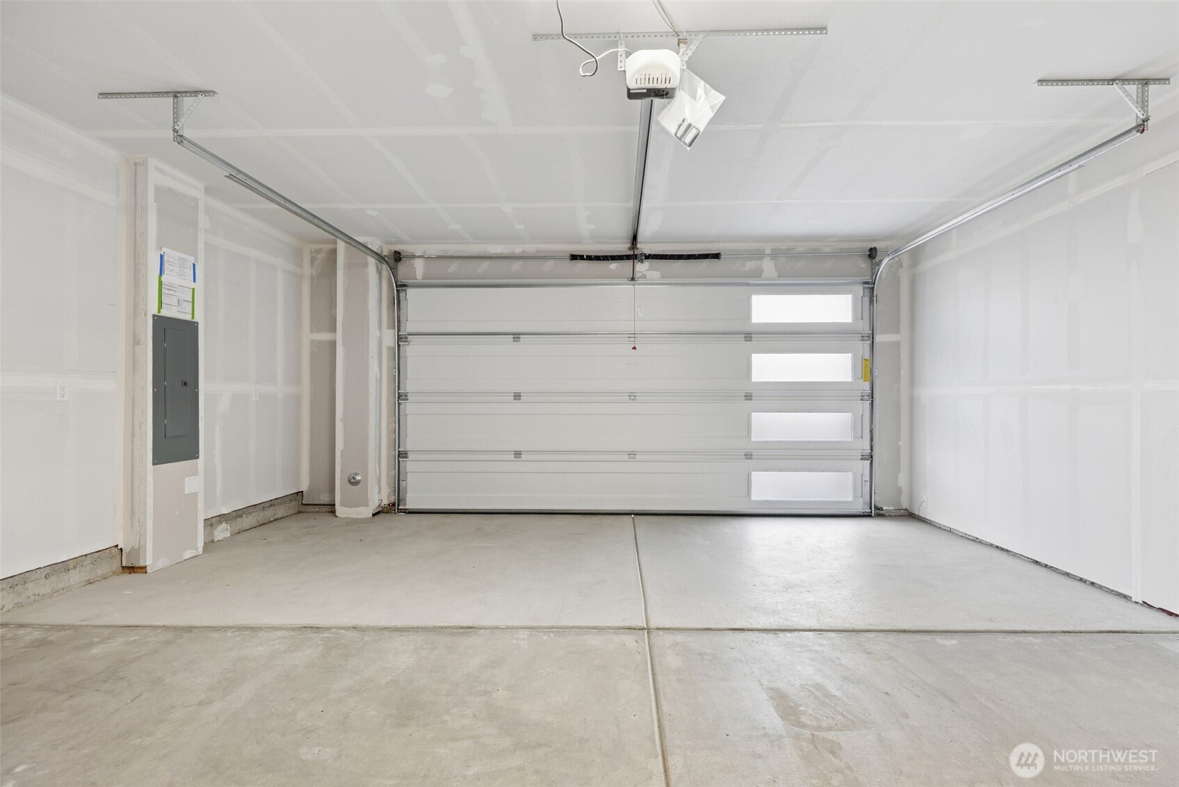 12201 137th Place NE #2502, Redmond, WA 98052