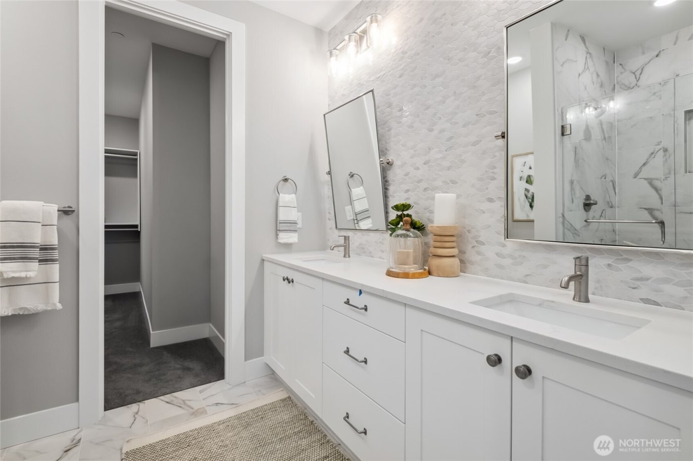 12207 137th Place NE #2602, Redmond, WA 98052