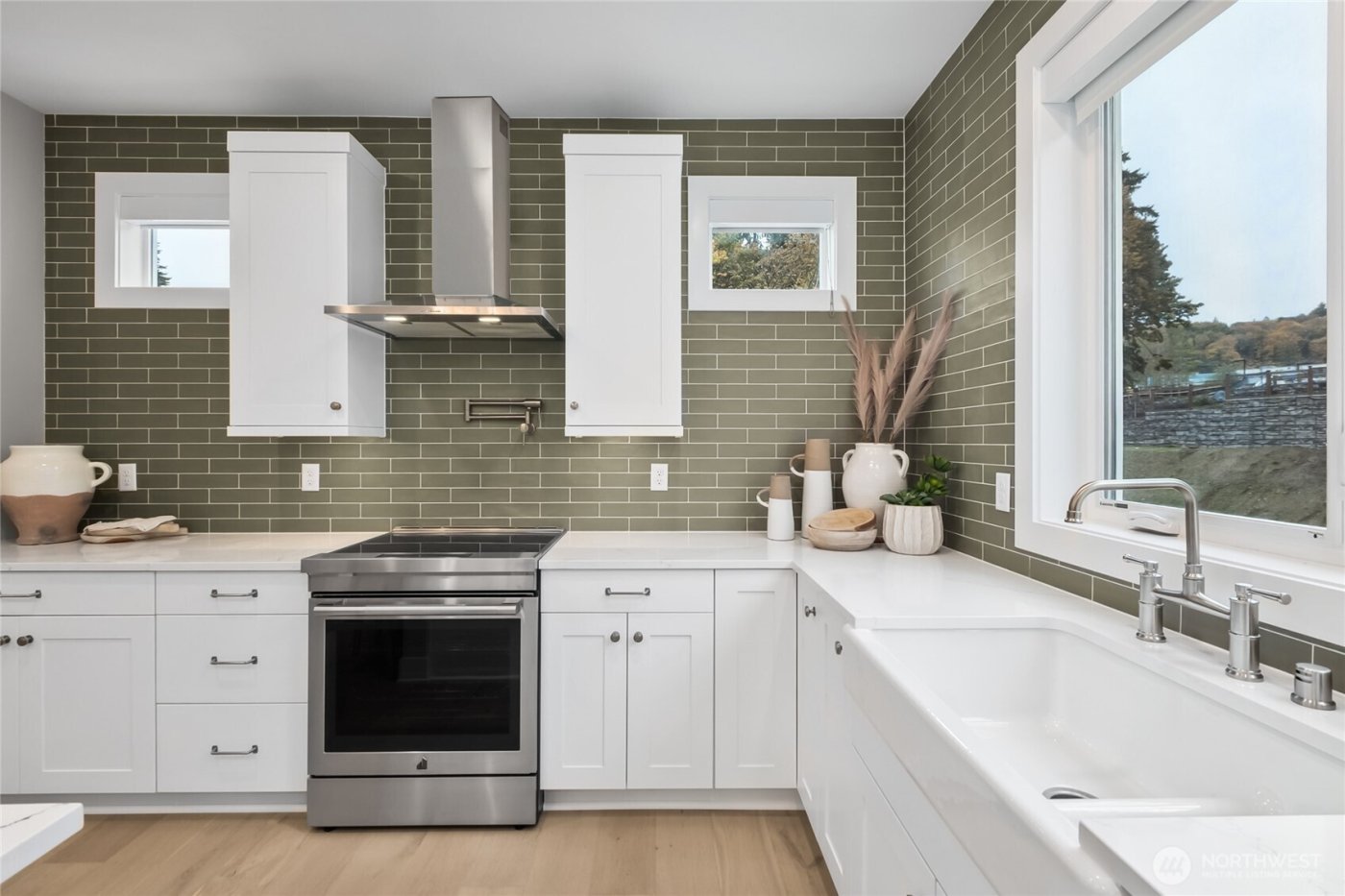 12207 137th Place NE #2602, Redmond, WA 98052