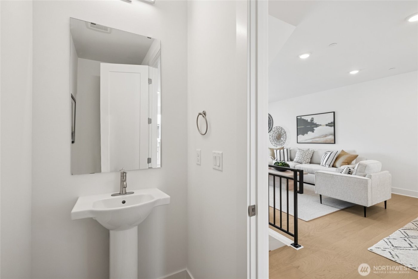 12217 137th Place NE #2703, Redmond, WA 98052