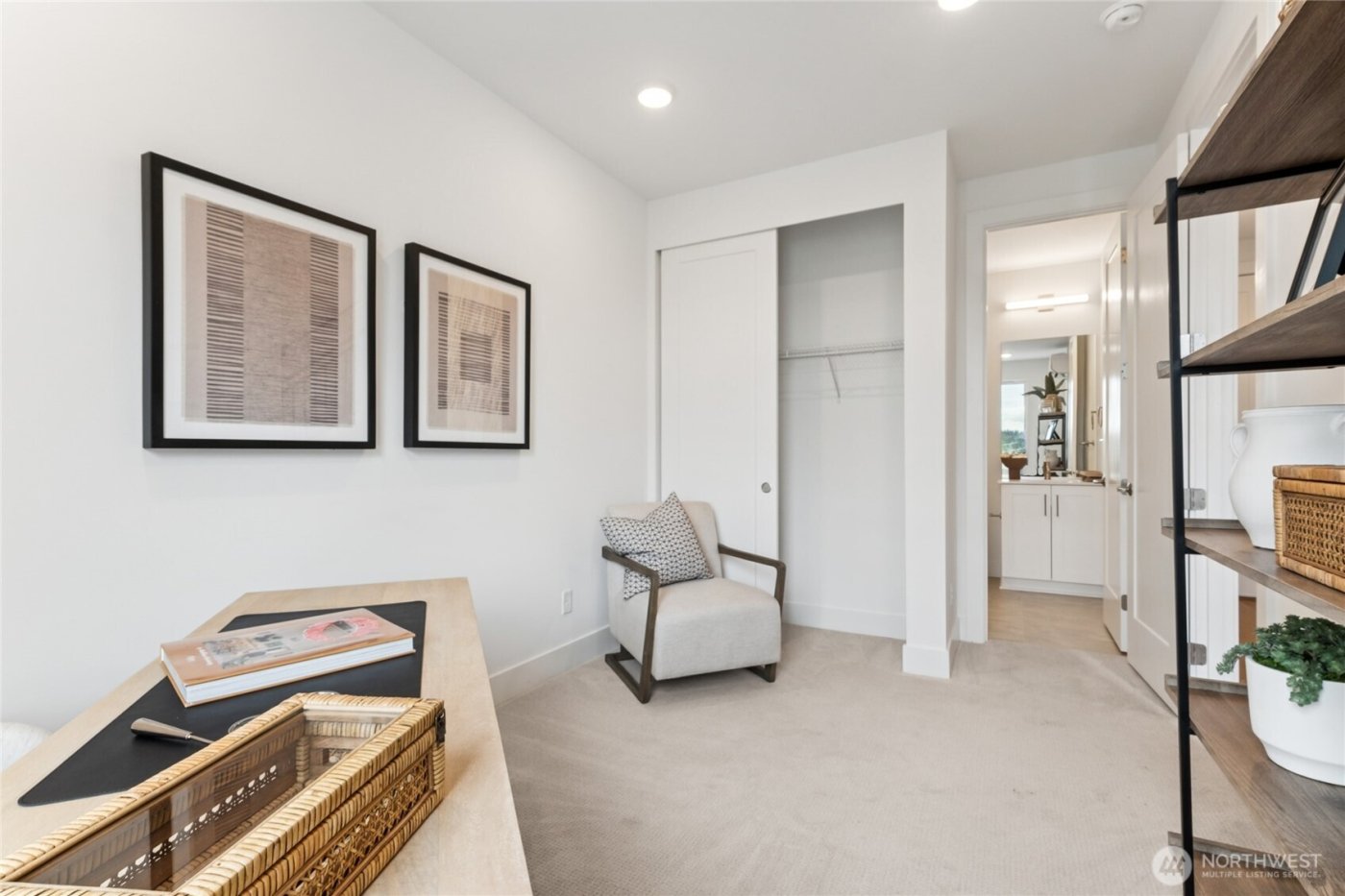 12217 137th Place NE #2703, Redmond, WA 98052