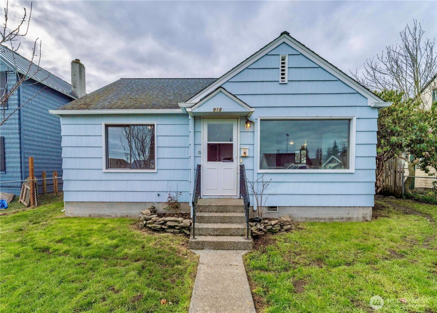 918 E 5th Street , Port Angeles, WA 98362