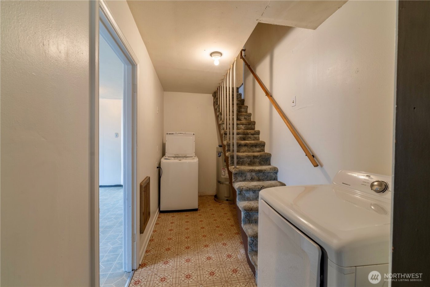 918 E 5th Street , Port Angeles, WA 98362