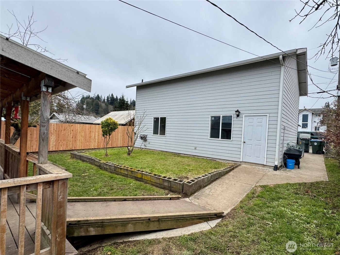 918 E 5th Street , Port Angeles, WA 98362