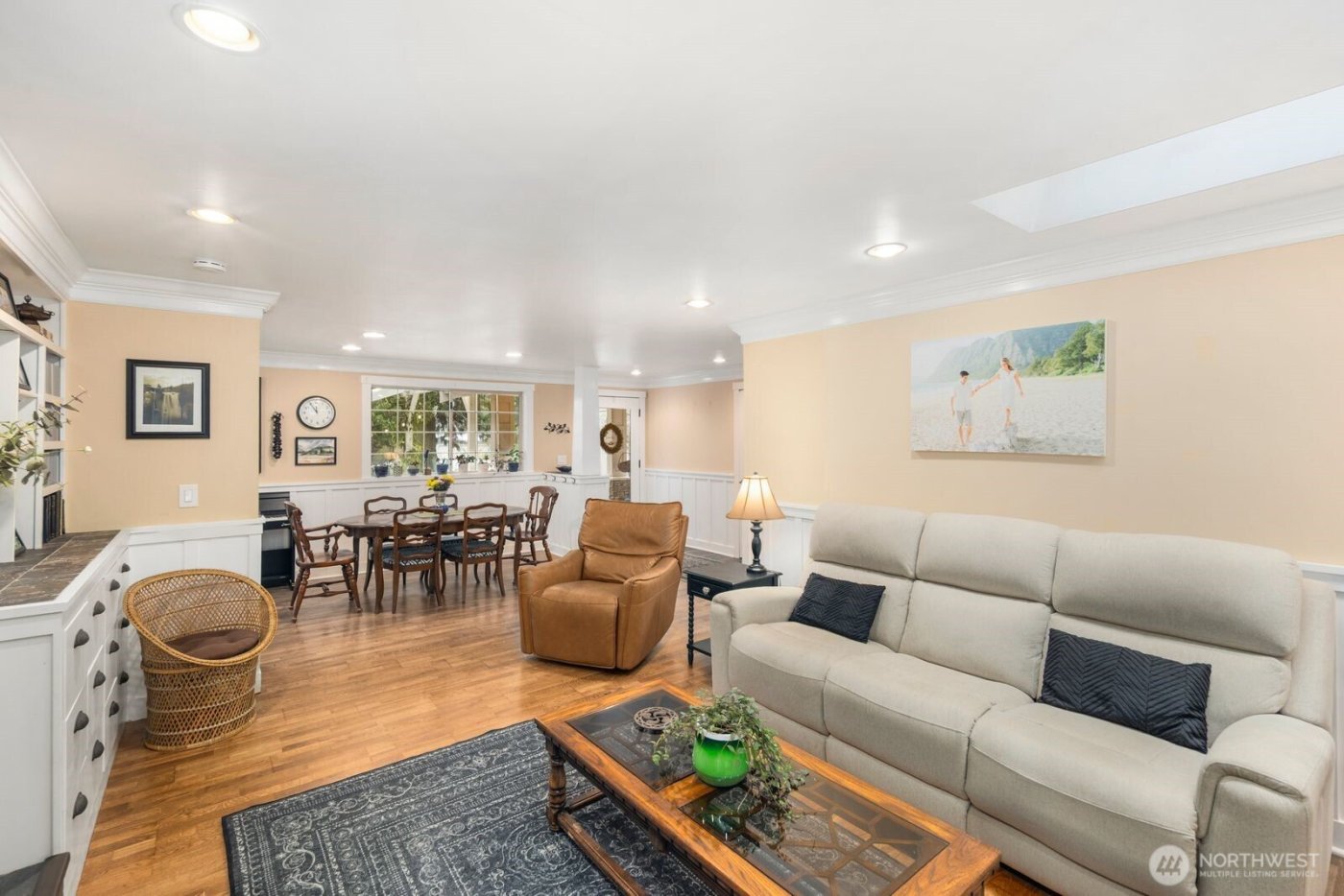 22828 Upper Dorre Don Way SE, Maple Valley, WA 98038