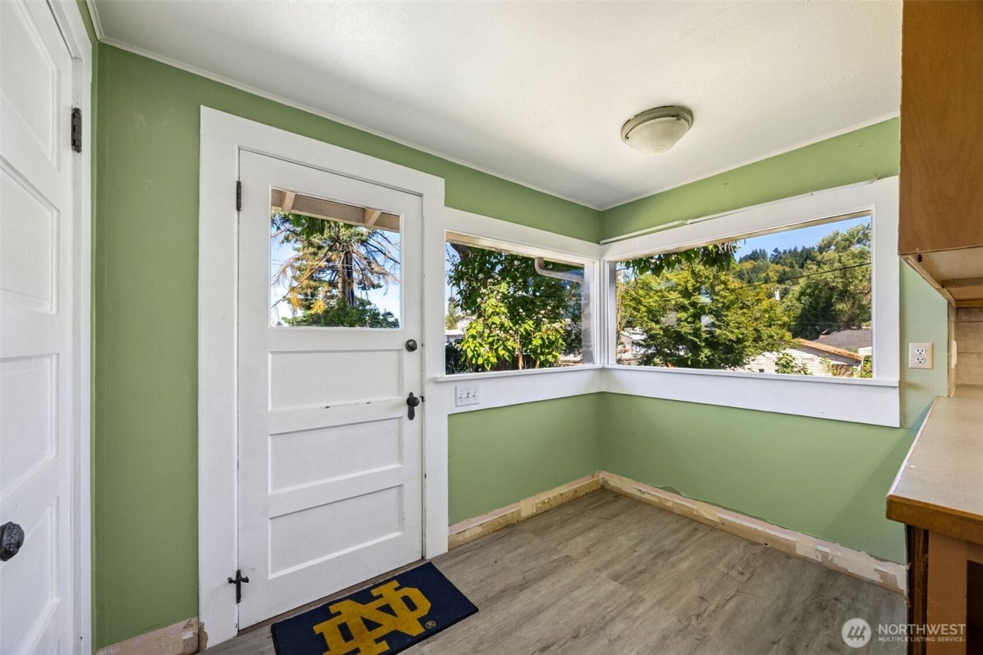 668 NW Folsom Street , Chehalis, WA 98532