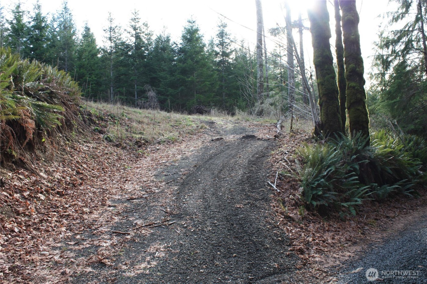 3470 N Mission Road , Bremerton, WA 98312