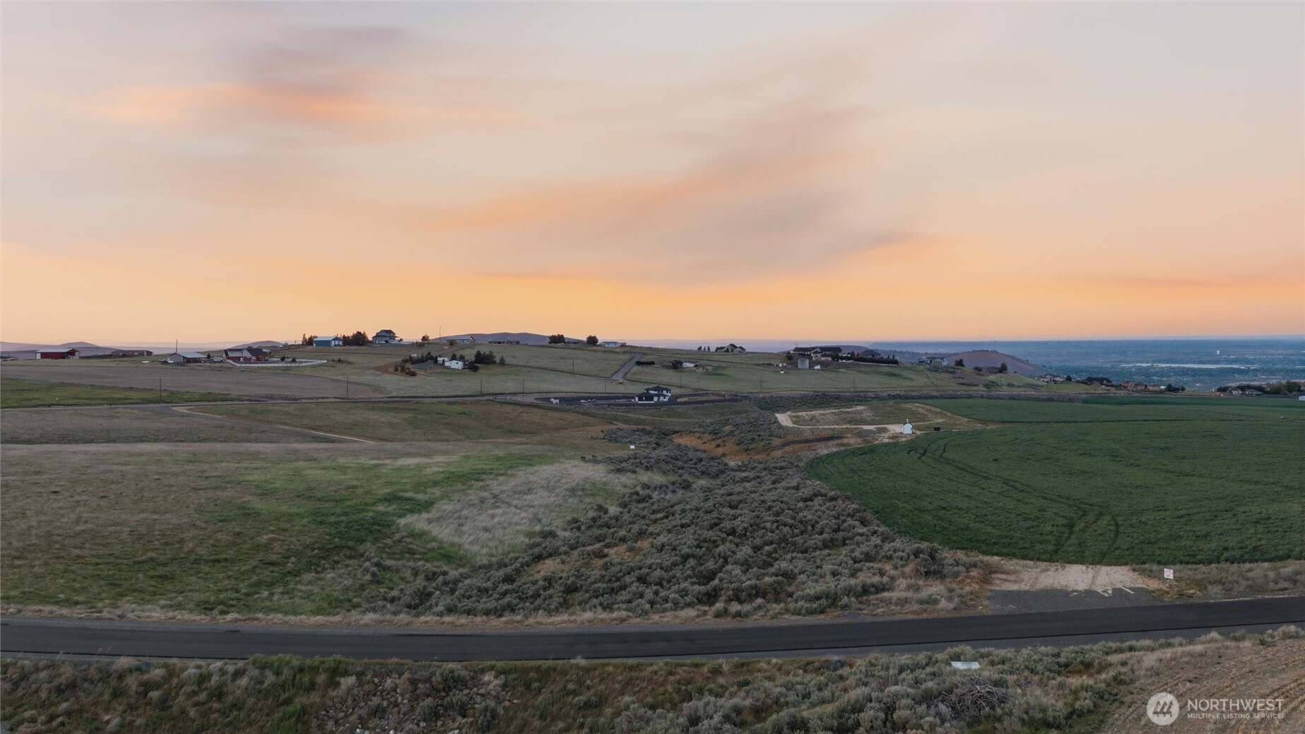 100900 E Bastian PR SE, Kennewick, WA 99338