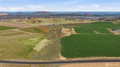 100900 E Bastian PR SE, Kennewick, WA 99338 - Photo 17