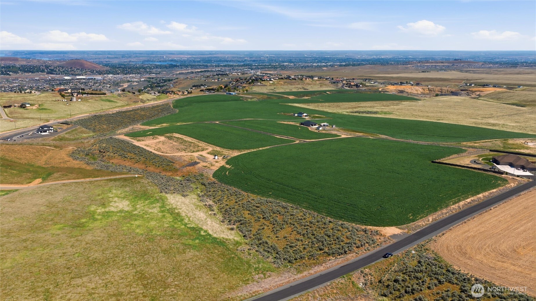 100900 E Bastian PR SE, Kennewick, WA 99338