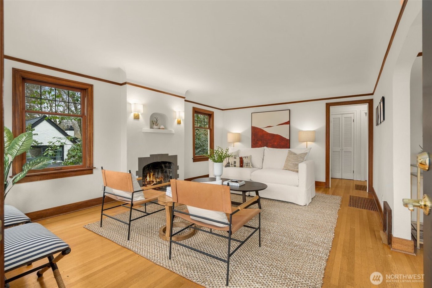 1724 31st Avenue , Seattle, WA 98122-3228