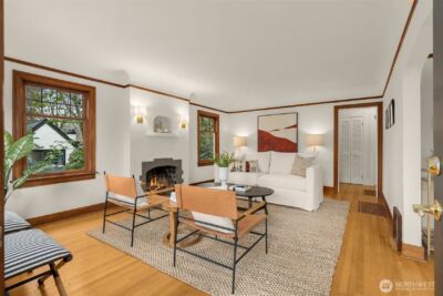 1724 31st Avenue , Seattle, WA 98122-3228 - Photo 2