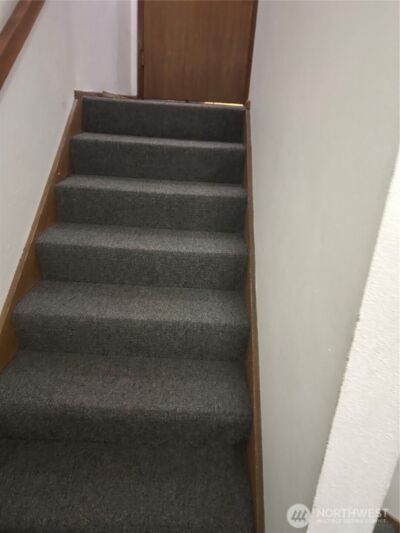 13717 32nd Avenue NE, Seattle, WA 98125-3843 - Photo 4